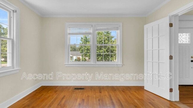 Building Photo - 406 Osborne Dr