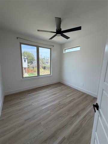 Building Photo - 5634 Mesa Cir