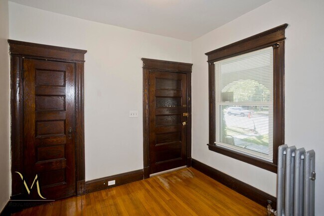 Building Photo - 286 Sumner Ave