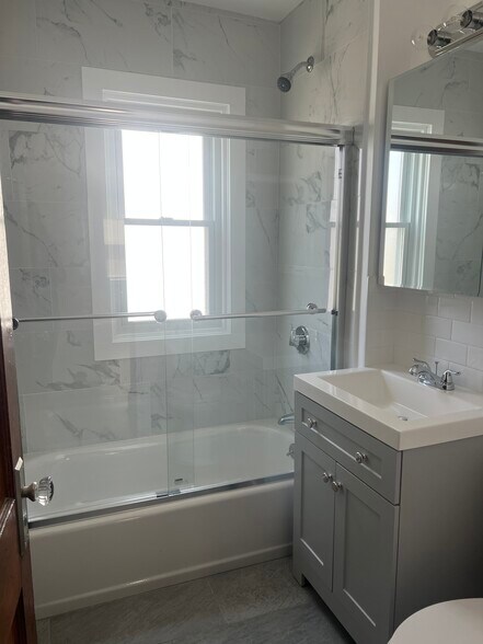 Building Photo - 50 Stonington St