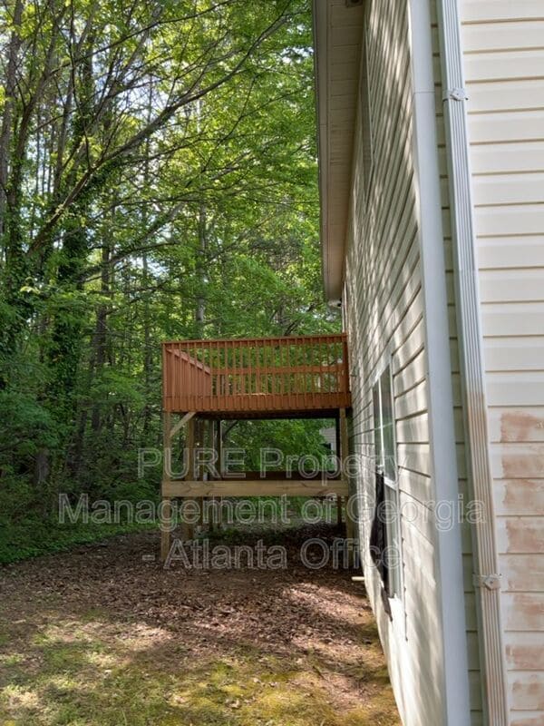 Building Photo - 2447 Reeves Creek Rd