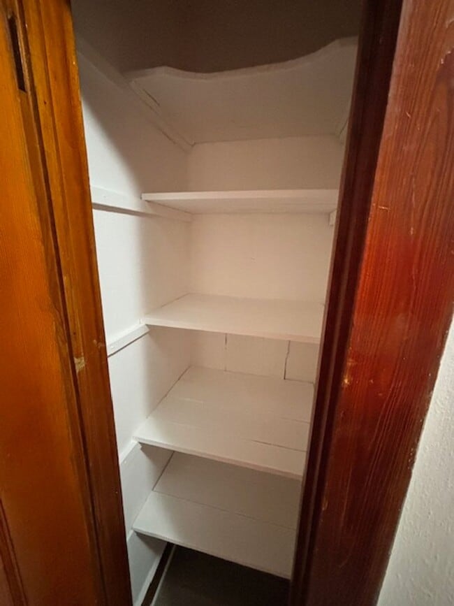 Building Photo - 8469 Cobb Rd