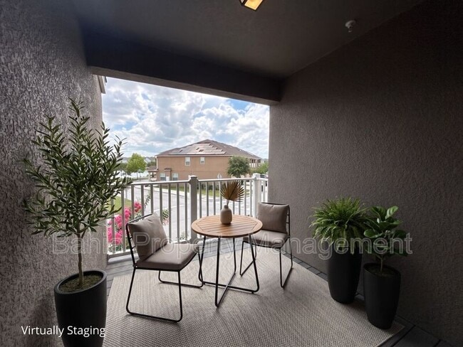 Building Photo - 10009 Eagle Rock Aly