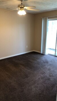 Building Photo - REDUCED!  River Oaks 28E - SPECIAL - 2nd month 1/2 half off rent