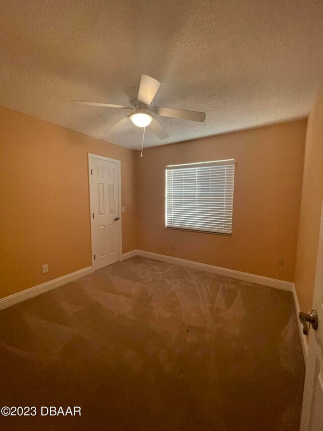 Building Photo - 261 Manhattan Way