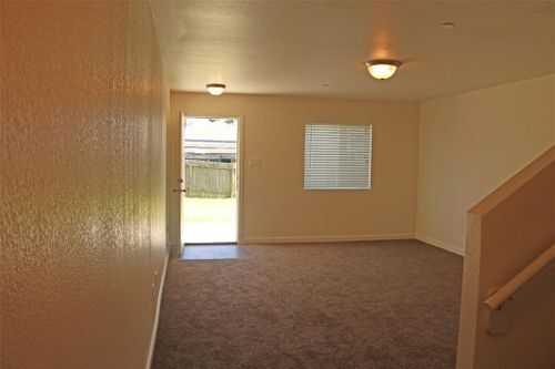 Building Photo - 10535 Mills Rd