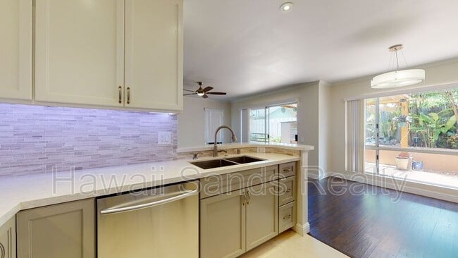 Building Photo - 91-1165 Keaalii Place