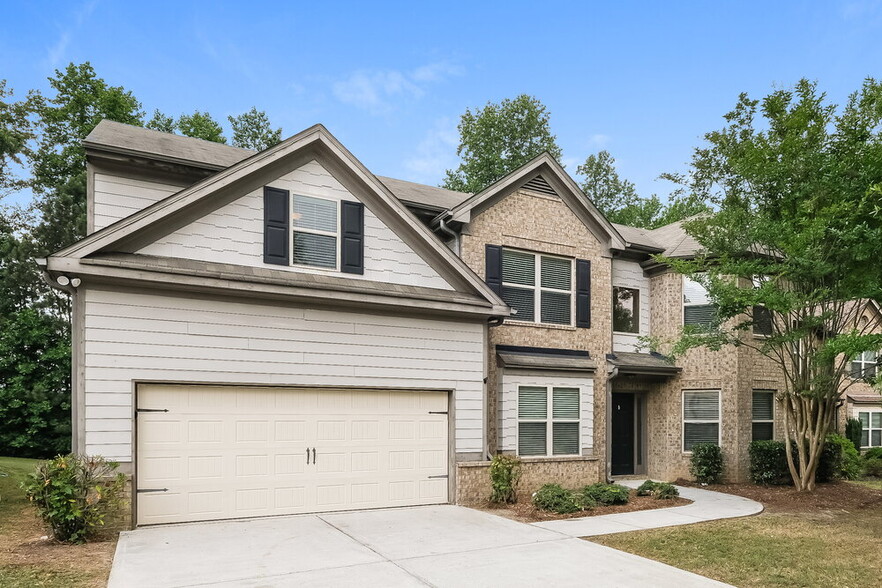 Building Photo - 1828 Bridle Rd