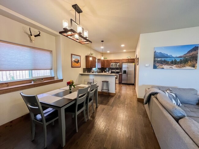 Building Photo - Charming Downtown Retreat: A Unique Blend of Urban Living and Montana Charm in Bozeman