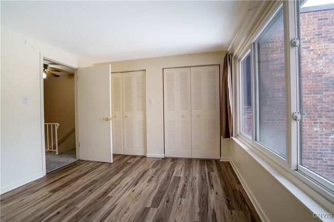 Building Photo - 67 Chestnut Rd