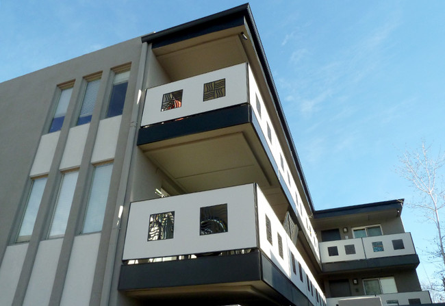Building Photo - Prana