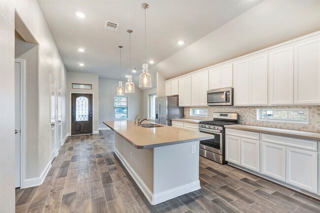 Building Photo - 20835 Tallow View Ln