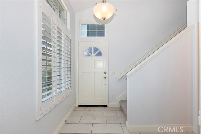 Building Photo - 2192 Avocado Way