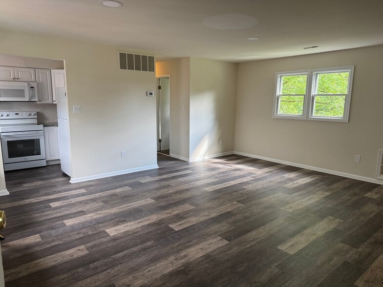 View from entrance - 425 Ryers Ave