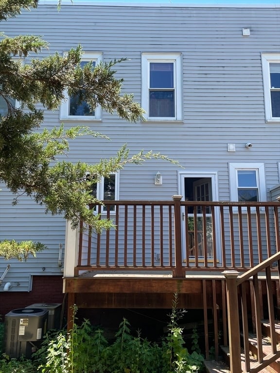 Building Photo - 3 Wyatt Cir