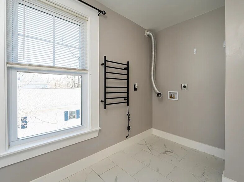 Bathroom 1 - laundry hook up ( Washer/Dryer provided) - 39 South Ave