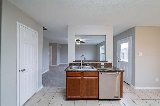 Building Photo - 28877 San Bernard River Loop