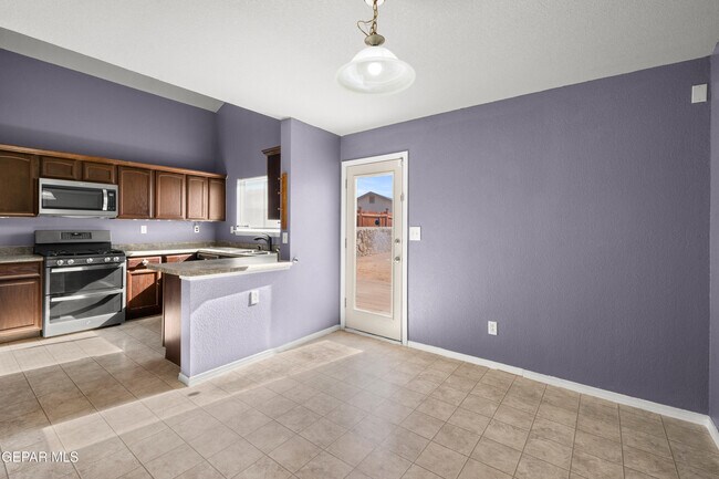 Building Photo - 11632 Mesquite Miel Dr