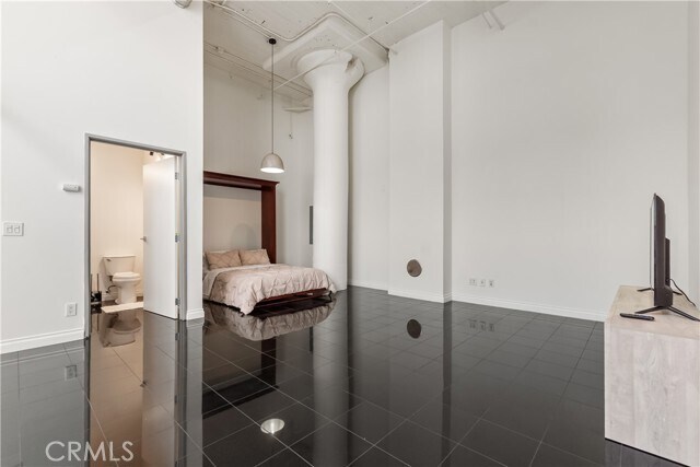 Building Photo - 420 San Pedro St