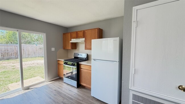 Building Photo - 22807 Sherioaks Ln