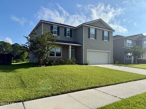 Building Photo - 2200 Pebble Point Dr