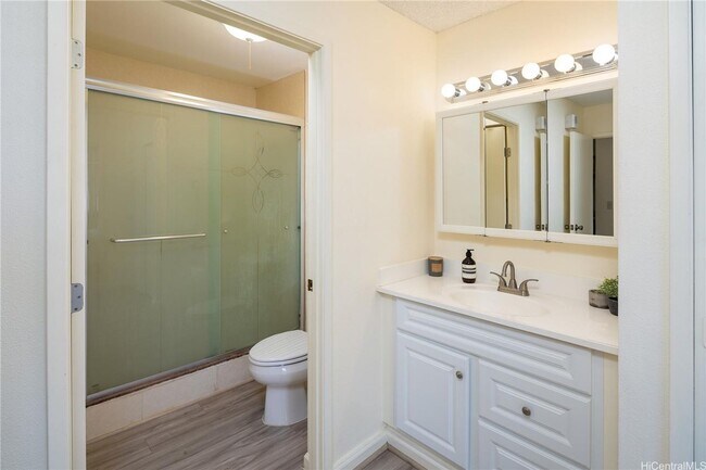 Building Photo - Kukui Plaza Ewa Tower - 1 bedroom 1 bath w...