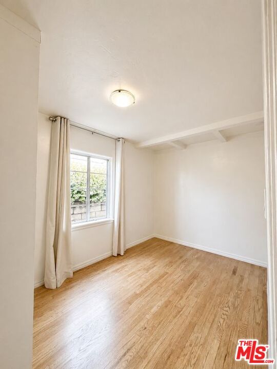 Building Photo - 341 S Rodeo Dr