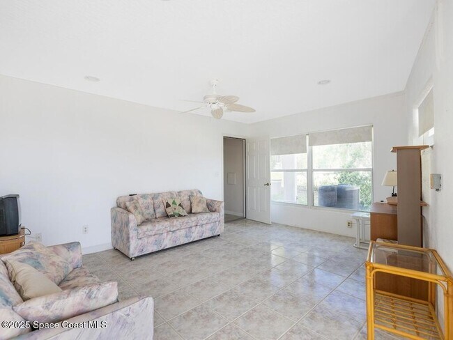 Building Photo - 8820 44th Ave