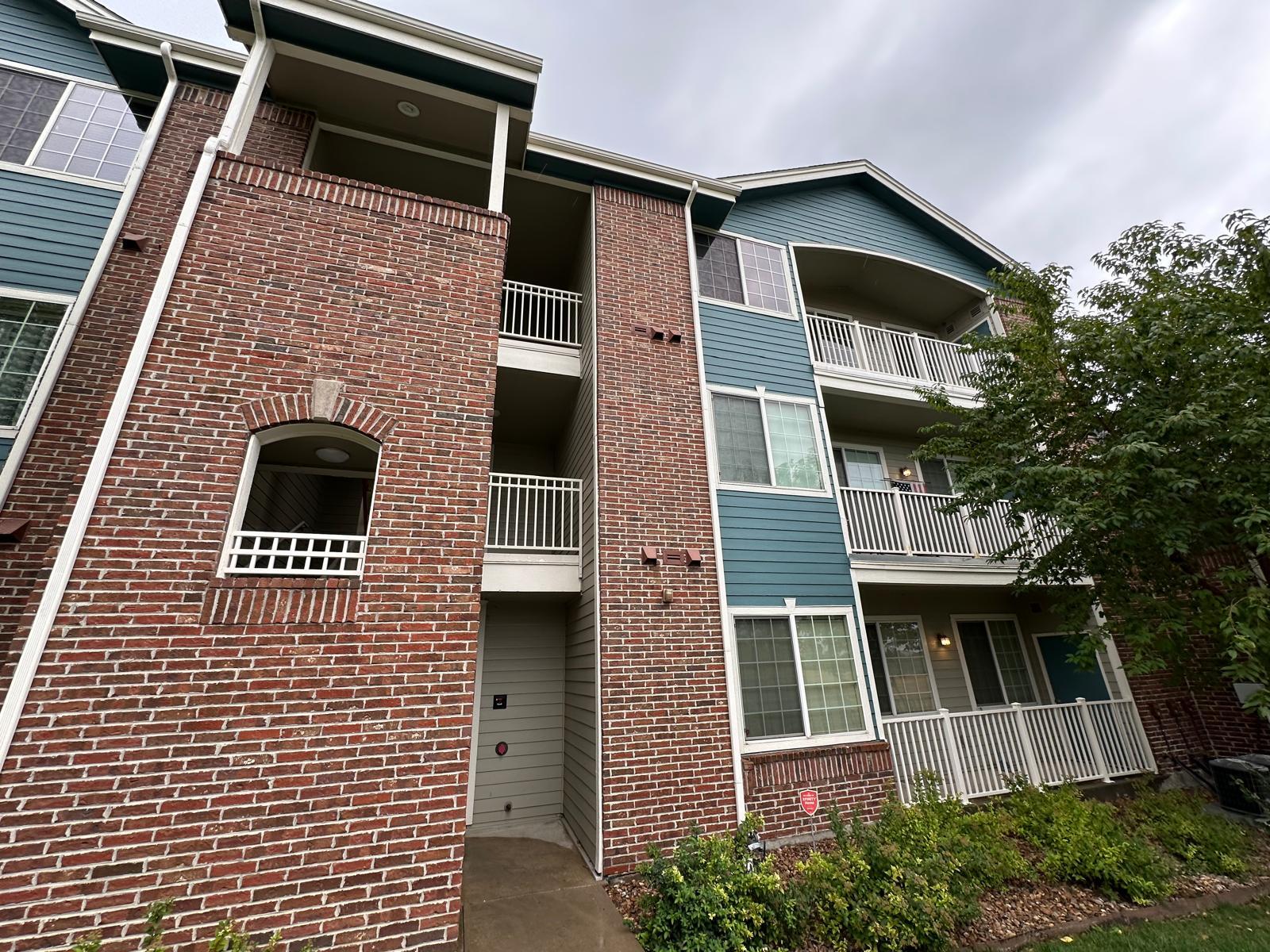 Building Photo - 2672 S Cathay Way