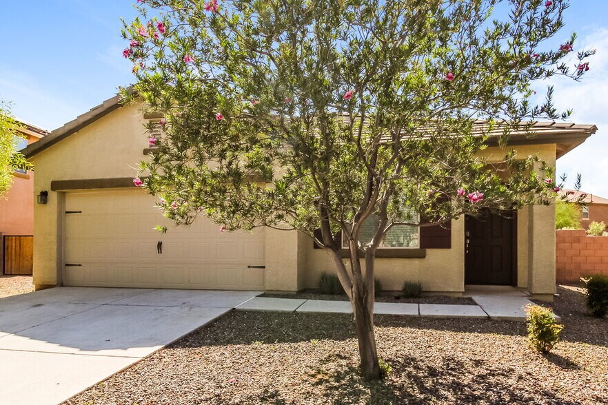 Building Photo - 8231 W Razorbill Dr
