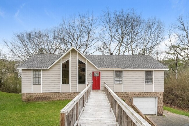 Primary Photo - 3015 Apple Valley Ln