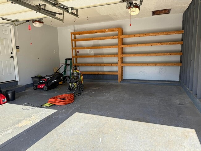 Building Photo - 6378 Cherroy Dr