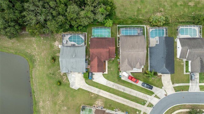 Building Photo - 3016 Bloomsbury Dr