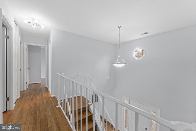 Building Photo - 1534 Red Rock Ct