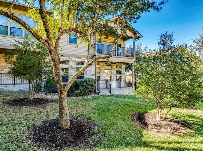 Building Photo - 2930 Grand Oaks Loop