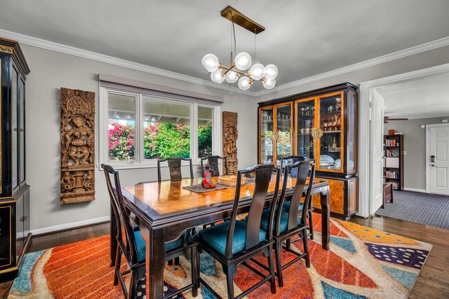 Dining Room - 23333 Arminta St