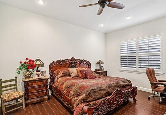 Building Photo - 121 Seminole Ln