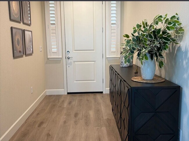 Building Photo - Luxury - New Executive Home | Furnished or Unfurnished | 5 Bedrooms | Antioch