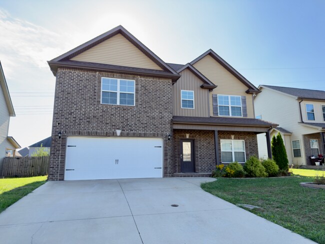 Primary Photo - 1325 Millet Dr