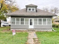 Building Photo - 310 Pullen Ave