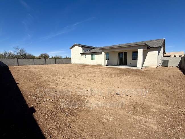 Building Photo - 40516 N 3rd Ave