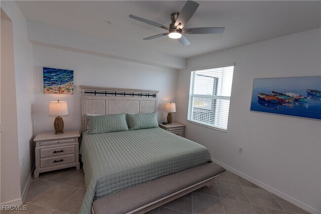 Building Photo - 15375 Grn Acrs Ave