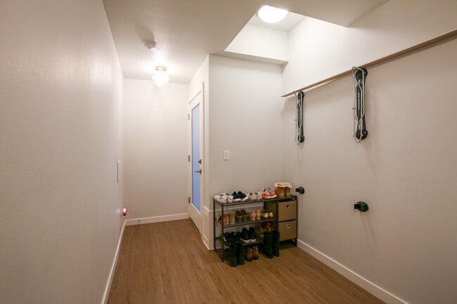 Building Photo - 2618 SE 51st Ave