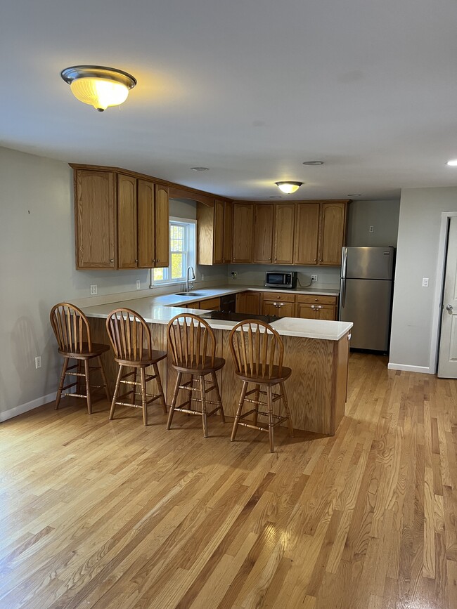 Building Photo - 50 Northwood Dr