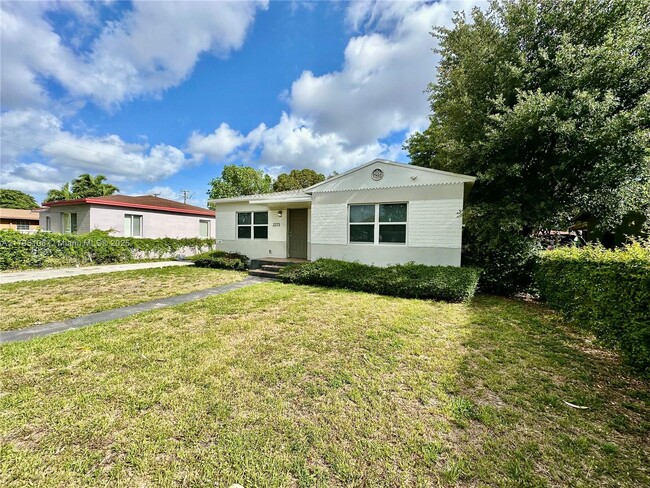 Building Photo - 2273 NW 65th St