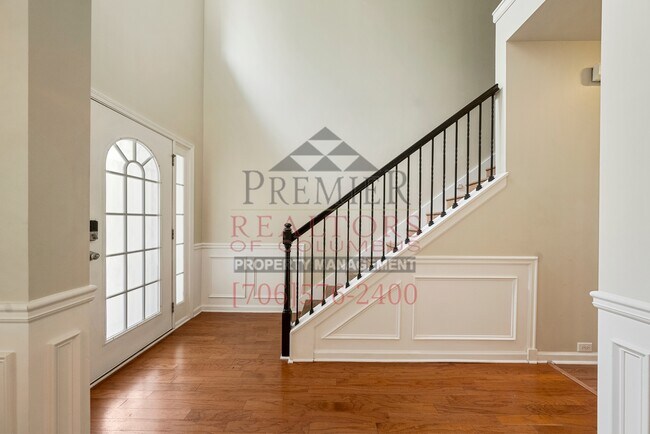 Building Photo - 306 Irish Ln
