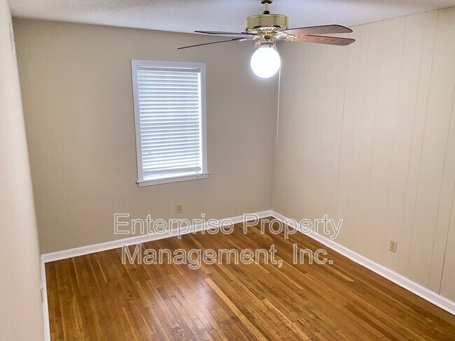 Building Photo - 2739 N Star Dr
