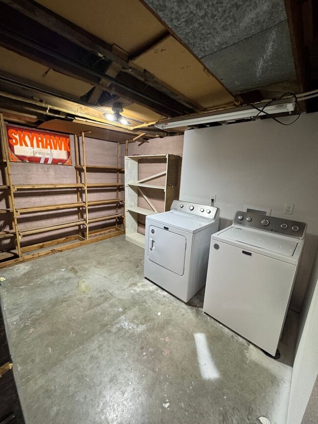 Building Photo - 50% OFF FIRST MONTHS RENT - Cozy Home