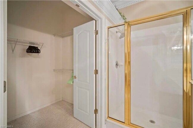 Building Photo - 9264 Spring Run Blvd