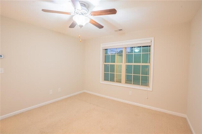 Building Photo - 2420 Boxwalking Ct